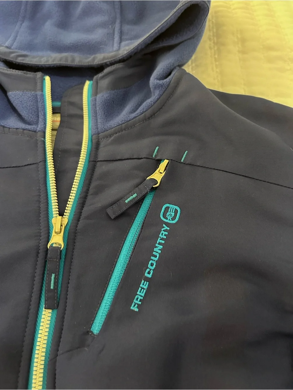 Free Country Youth Blue Hooded Fleece Jacket with Zip Chest Pocket. Size M